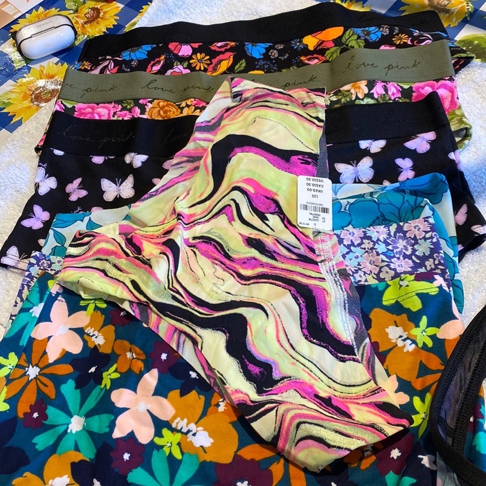 Bundle of large PINK Panties ,bra